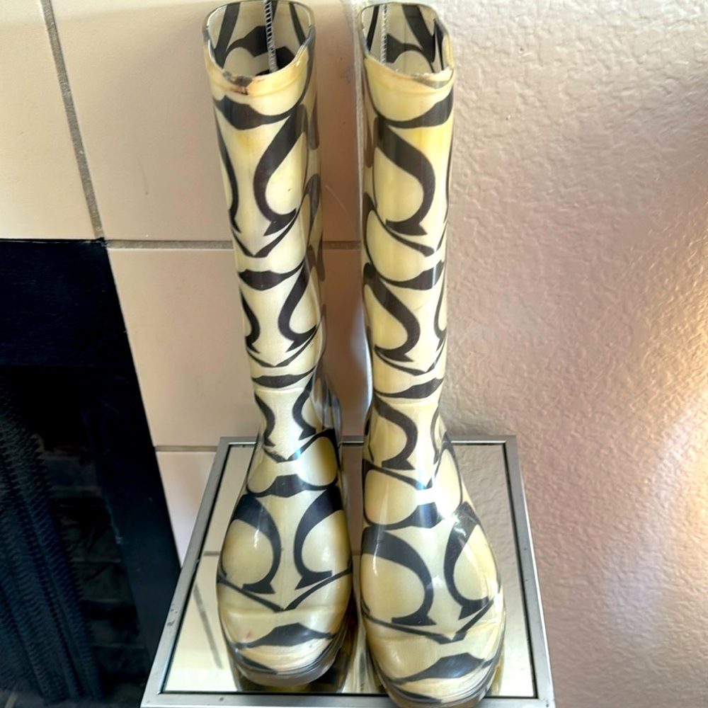 Women’s coach rain boots